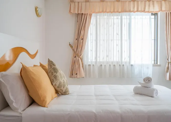 Holiday home Sunshine House Quarteira