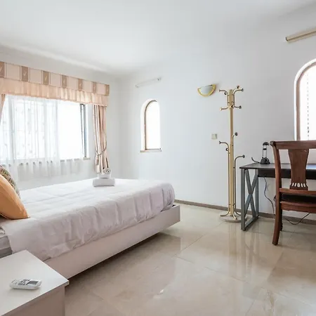 Prázdninový dům Sunshine House