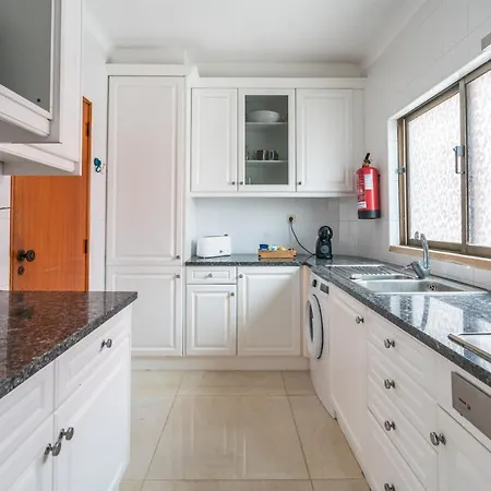 Vakantiehuis Sunshine House Quarteira