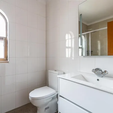 Sunshine House * Quarteira